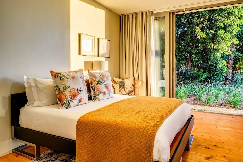 Extraordinary Family Retreat at Lobster Villa