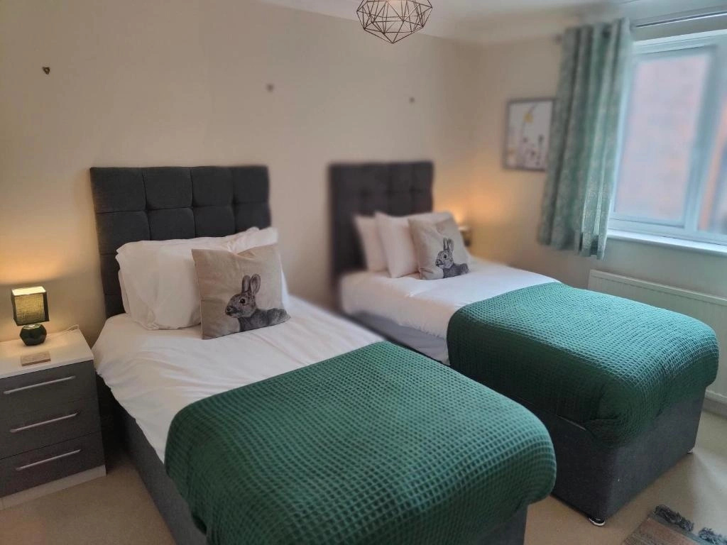 *NEW* Stunning EMSWORTH HARBOUR 3 Bedroom House