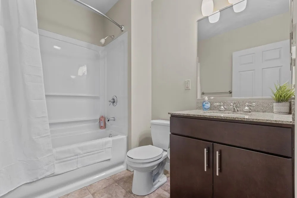 Sleek 2BR Downtown Retreat with Gym