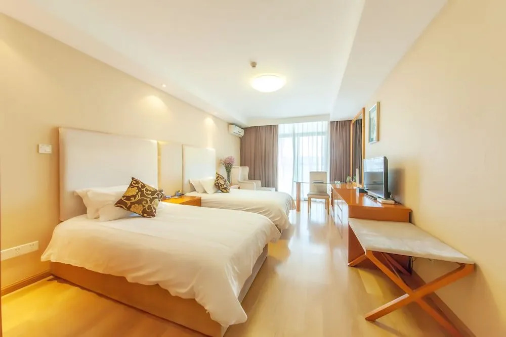 PE Hotels (Suzhou Xinghu Street Higher Education Area)