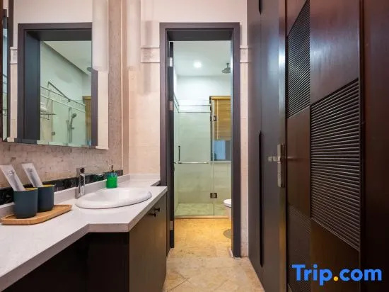 Shanhe Yuankuo Holiday Pool Villa (Sanya Bay Coconut Dream Corridor)