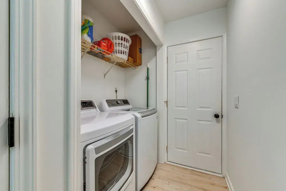 Mooresville Retreat w/ Patio, 1 Mi to Lake Norman!