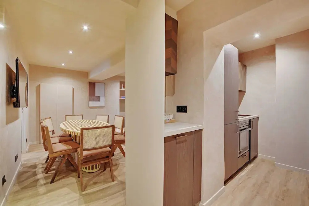 Gorgeous 3br/8p Apartment - Caire / Montorgueil