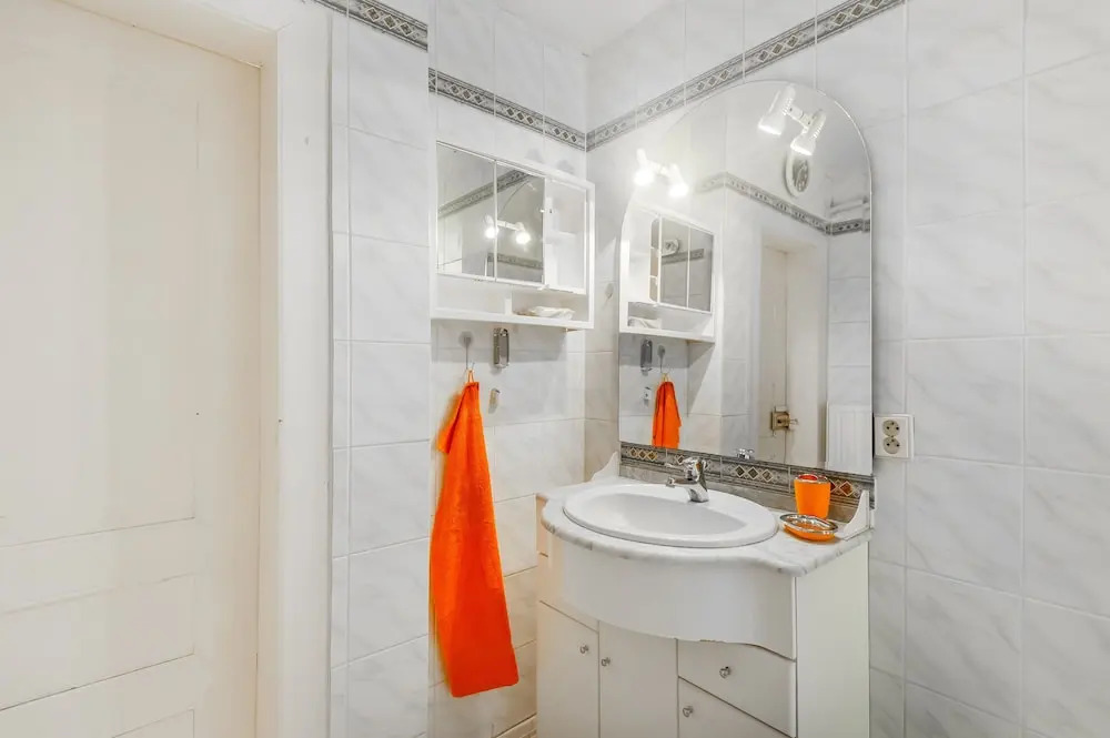 Ostrovni Apartment