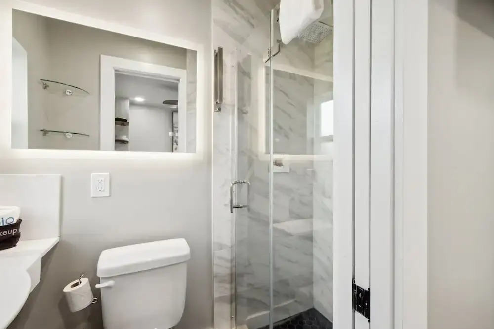 Beach 5 Villas - Immaculate 300 steps from the Ocean