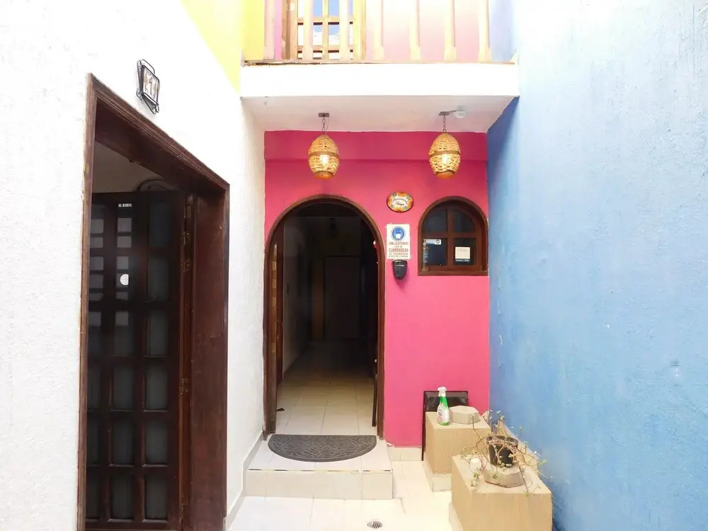 Casona Luciérnaga-Casa de Huéspedes Centro de León, Poliforum