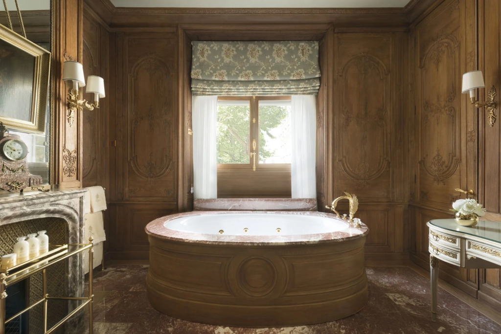 Отель Ritz Paris