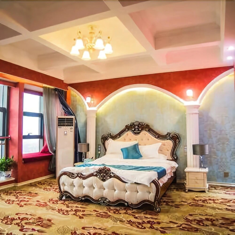 Xiaoe Smart Themed Apartment