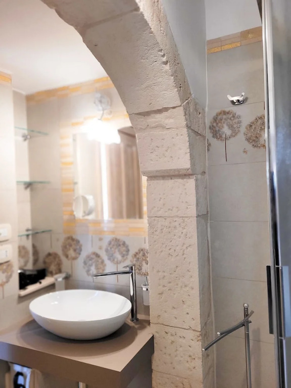 ROSSINI GUEST HOUSE