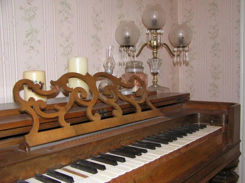 1897 Beekman House Bed and Breakfast
