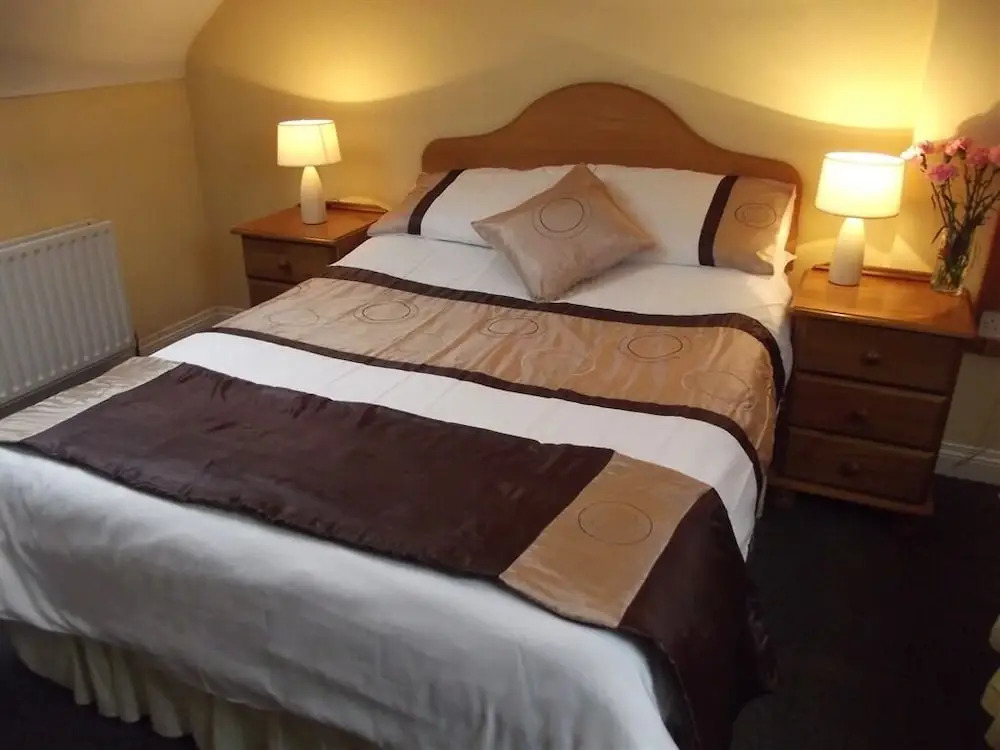 All Seasons Guest House