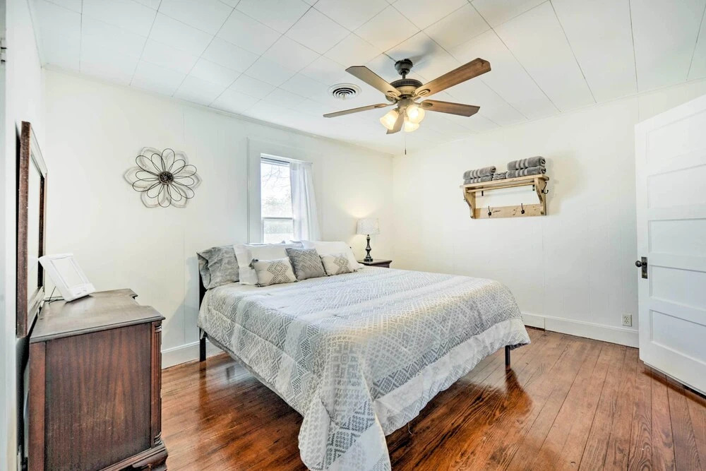 Charming Home Near Downtown Fredericksburg
