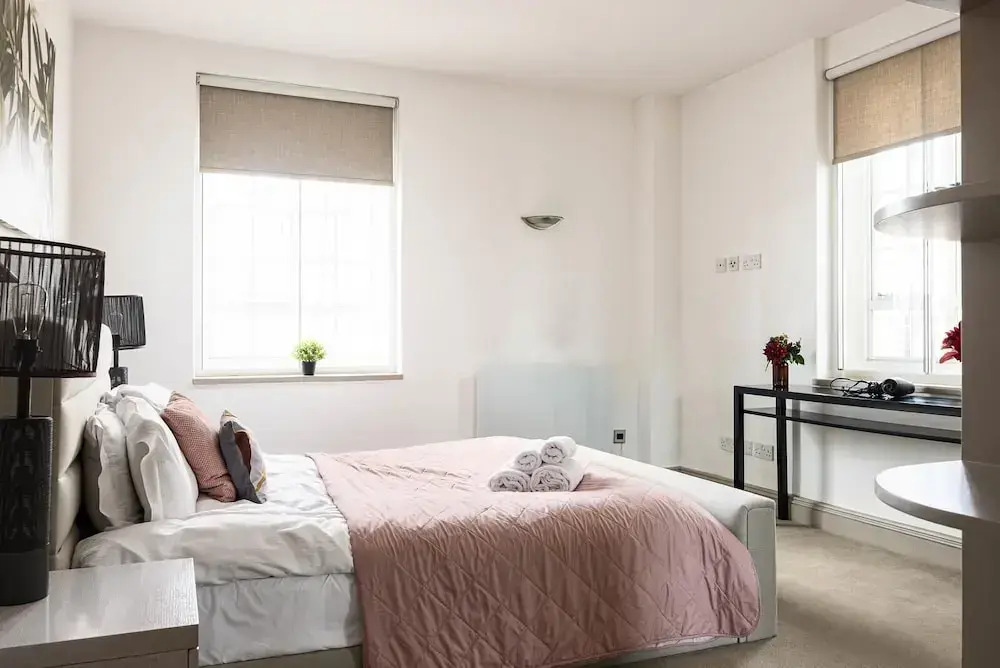 Luxury 2 Bed Chelsea Knightsbridge Horizon