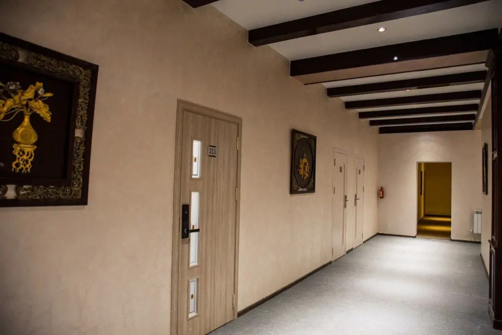 Continent Hotel