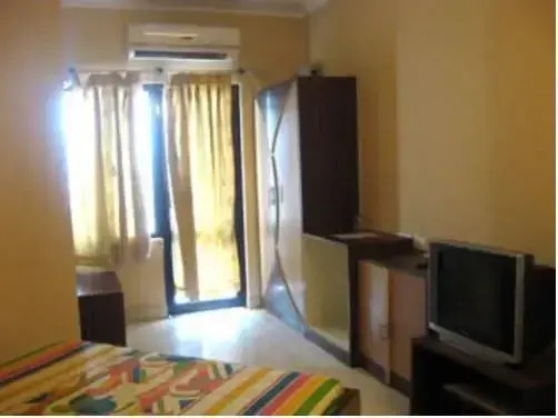 Hotel Deepak