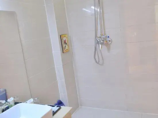 Shiping memory hotel