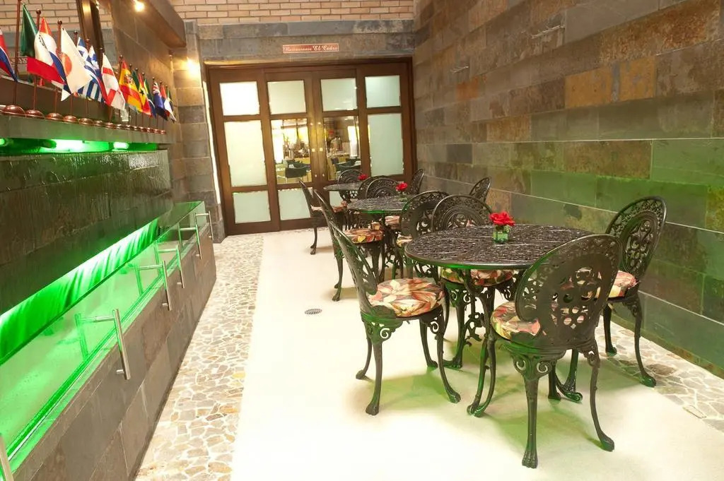 Hotel Alameda De La 10