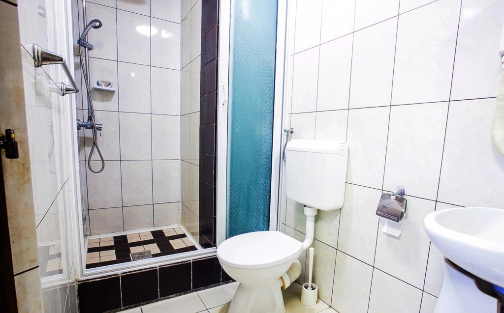 Hotel Charter Otopeni