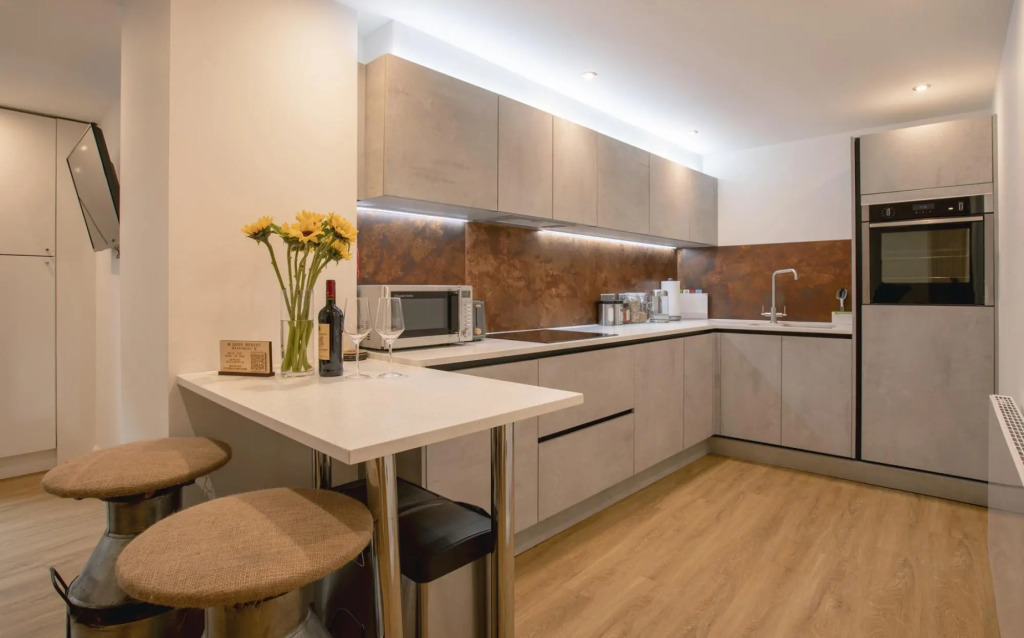 WS Flat 1 in Swindon
