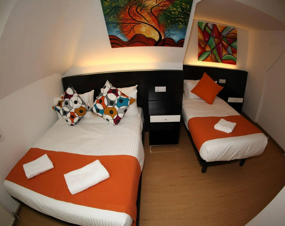 Heathrow Inn Hotel