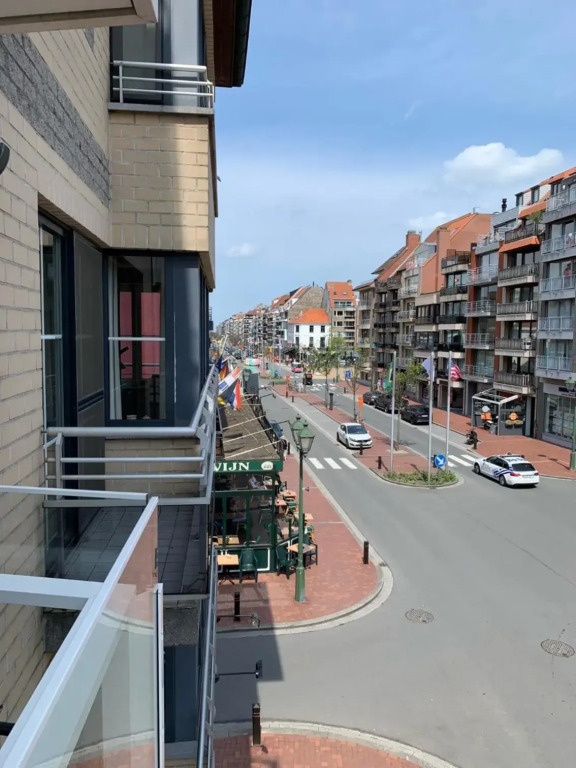 Nieuwbouwappartement Lippenslaan,met 2 zonnige terrassen