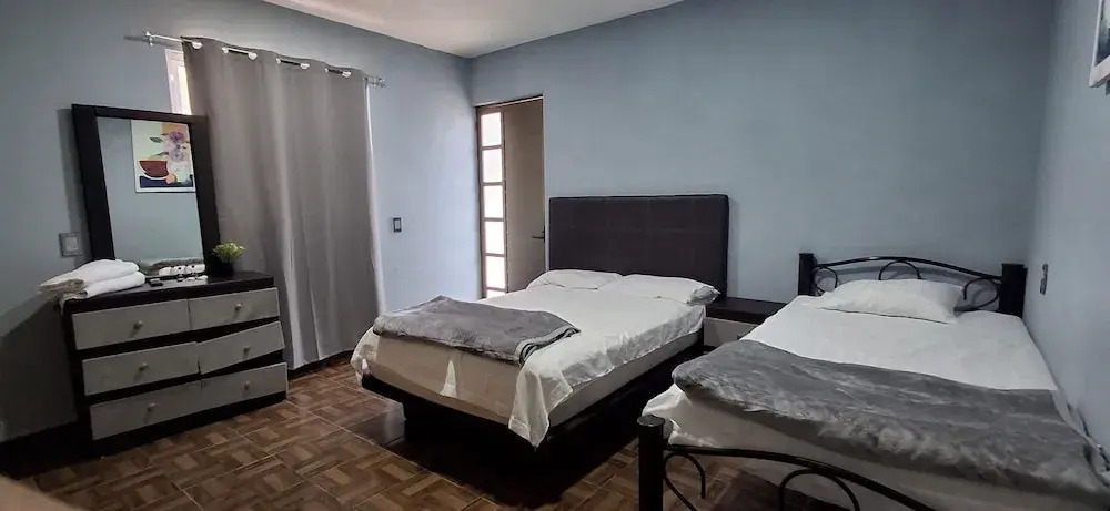 La Cabaña Hotel