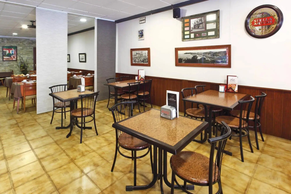 Hostal - Pensión El Amigo