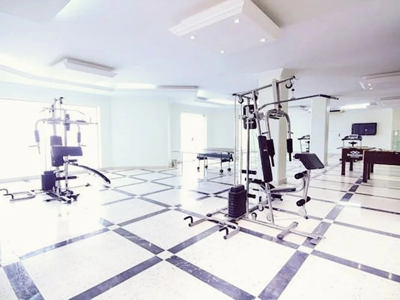 Rose Garden Hotel Suites