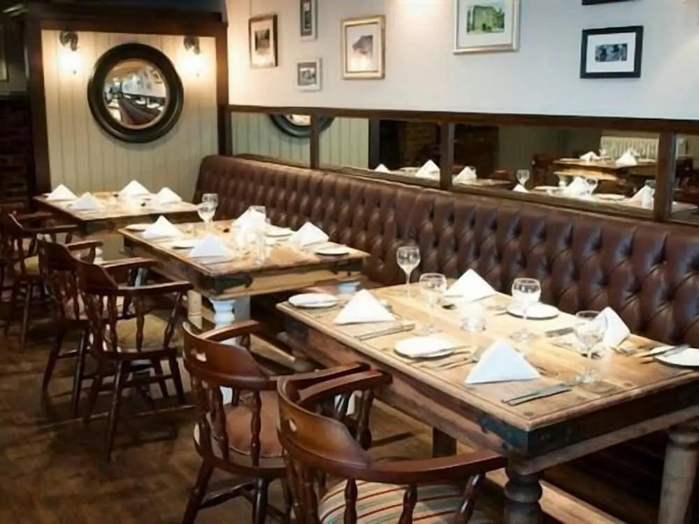 The Tavern - Steakhouse and Lodge