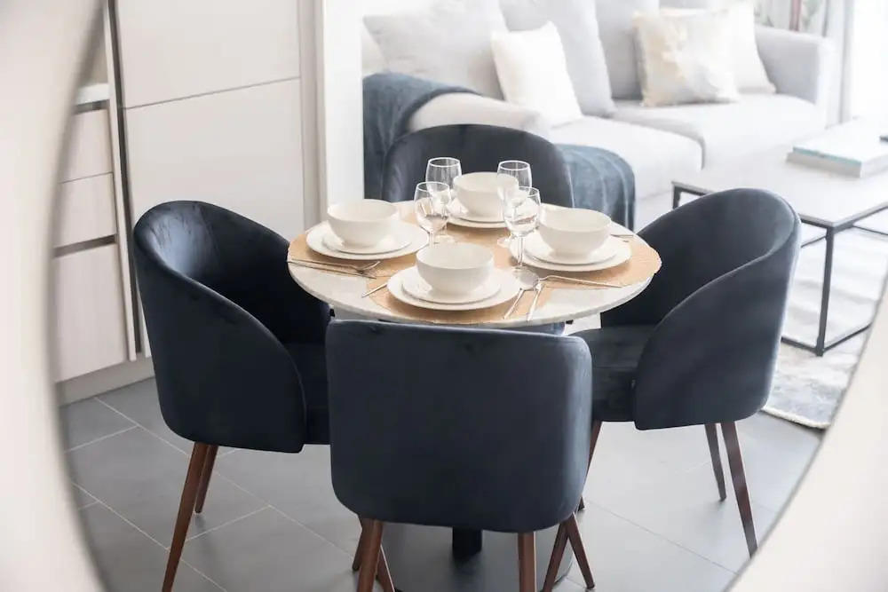Meydan Apartment Sleeps 4 With Great Amenities