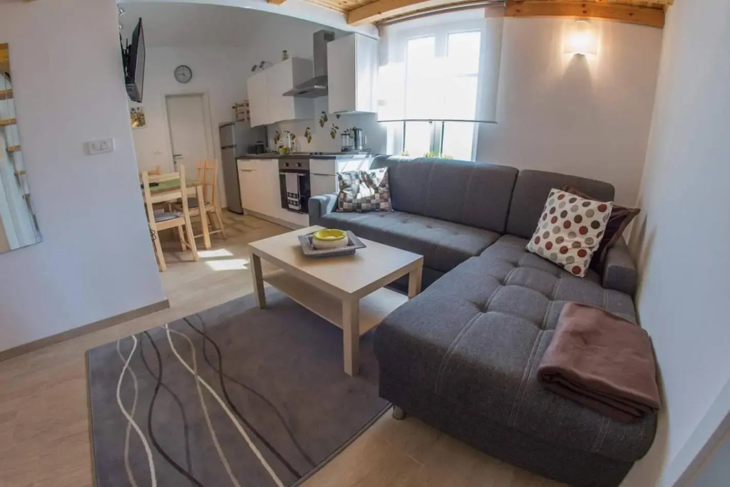 Apartments Nikic