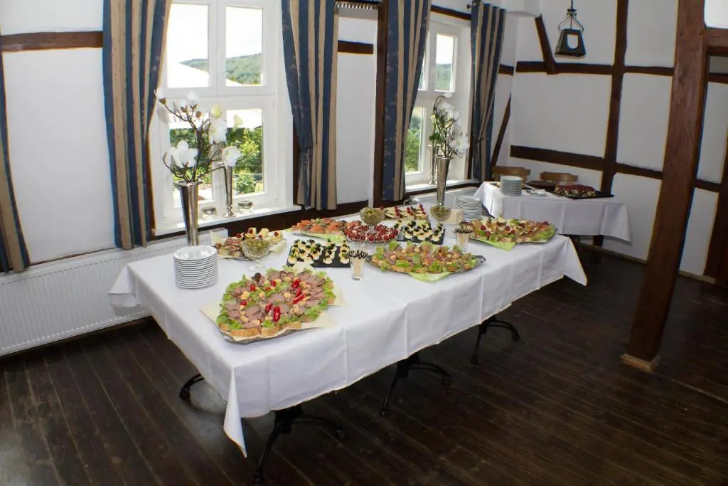 Gasthaus und Ferienwohnungen "Zum Büchsenmacher"