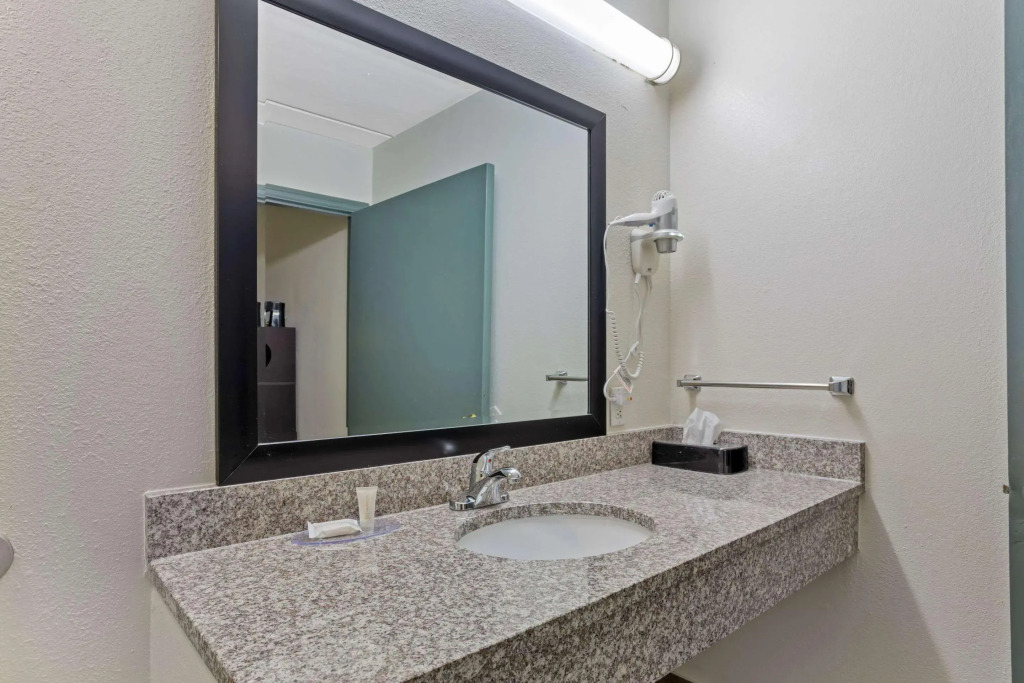 Clarion Pointe Kimball By Choice Hotels