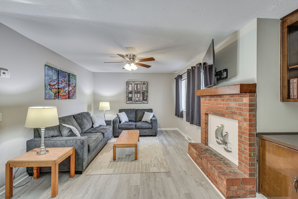 Tiger Town Getaway: 2 Mi to Downtown & Campus!
