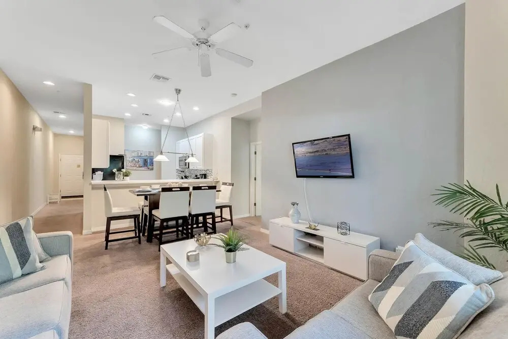 806 LL - Exquisite 3BR Townhome- Bahama Bay Oasis