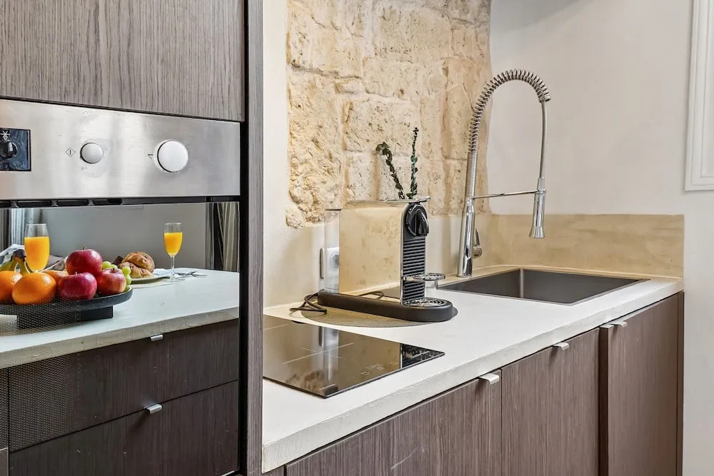 Elegant 1BR near Notre-Dame Cathedral