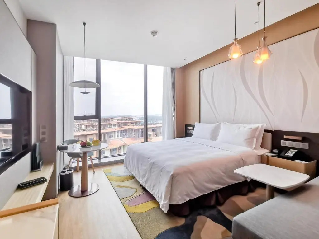 Holiday Inn Luzhou Longjian by IHG
