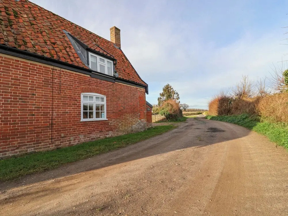Pudding Cottage, Westleton