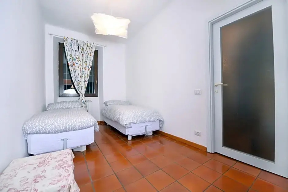 Villa Pinetina B&B