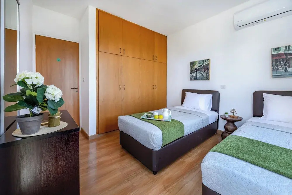 J1 Holiday House Adjacent to Aphrodite Hills - Sea View