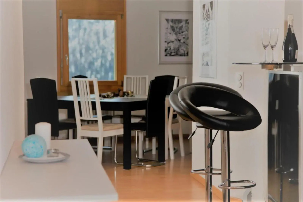 - Apartment im Herzen AROSAS - grossräumig, stylisch & zentral