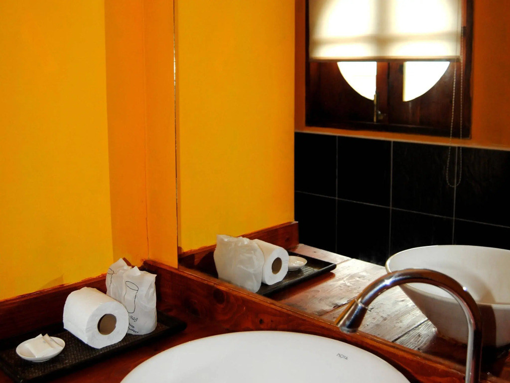 THE BOX - Lipe Resort