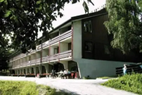 Gol Apartments