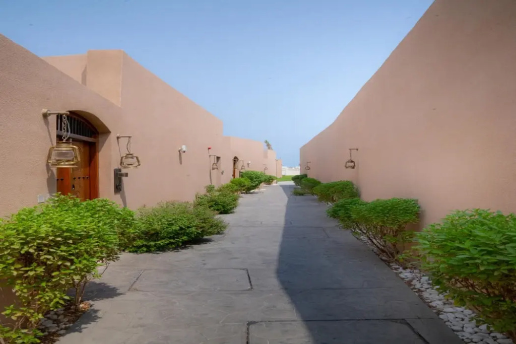Отель Al Rayaheen Retreat by Sharjah Collection