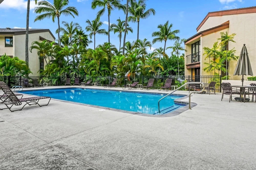 Country Club Villas#325
