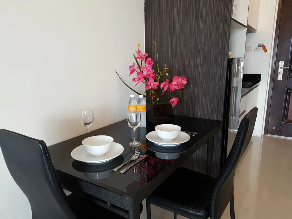 C-View Residence by Apartwell