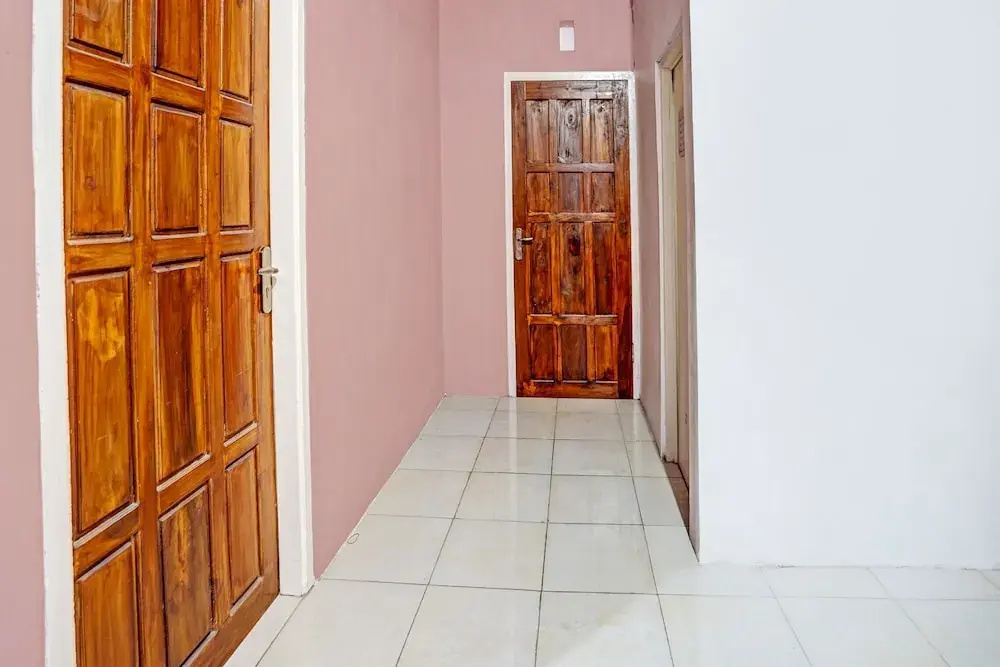 Hotel O Sobat Ijen HomestayNearSungai Prengsengan
