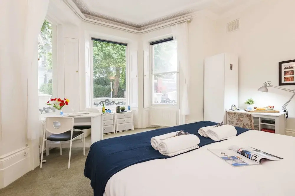 The Kensington Park Hideaway - PFY