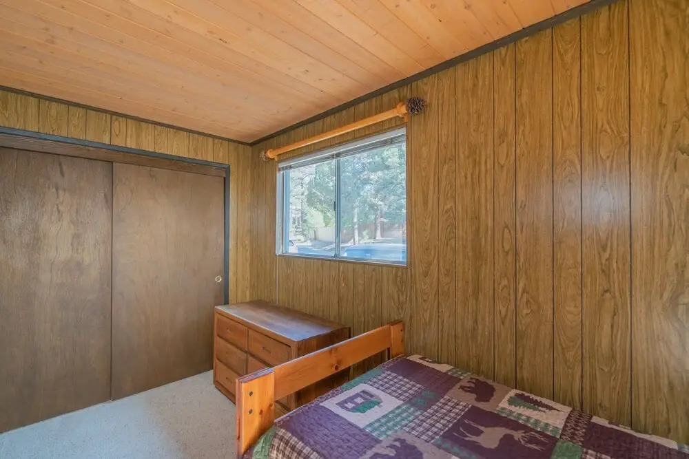 Lazy Bear Lodge - 3br/2ba/relaxing Forest Views/smart Tv/wifi/fenced Yard 3 Bedroom Home