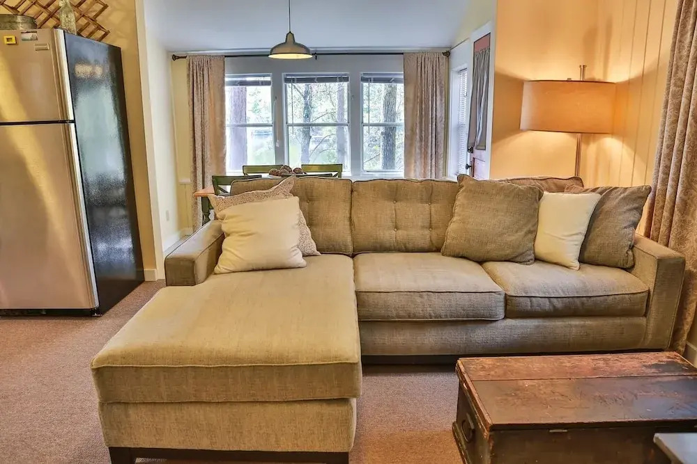 Northern Comfort - Hiller Vacation S 2 Bedroom Cabin
